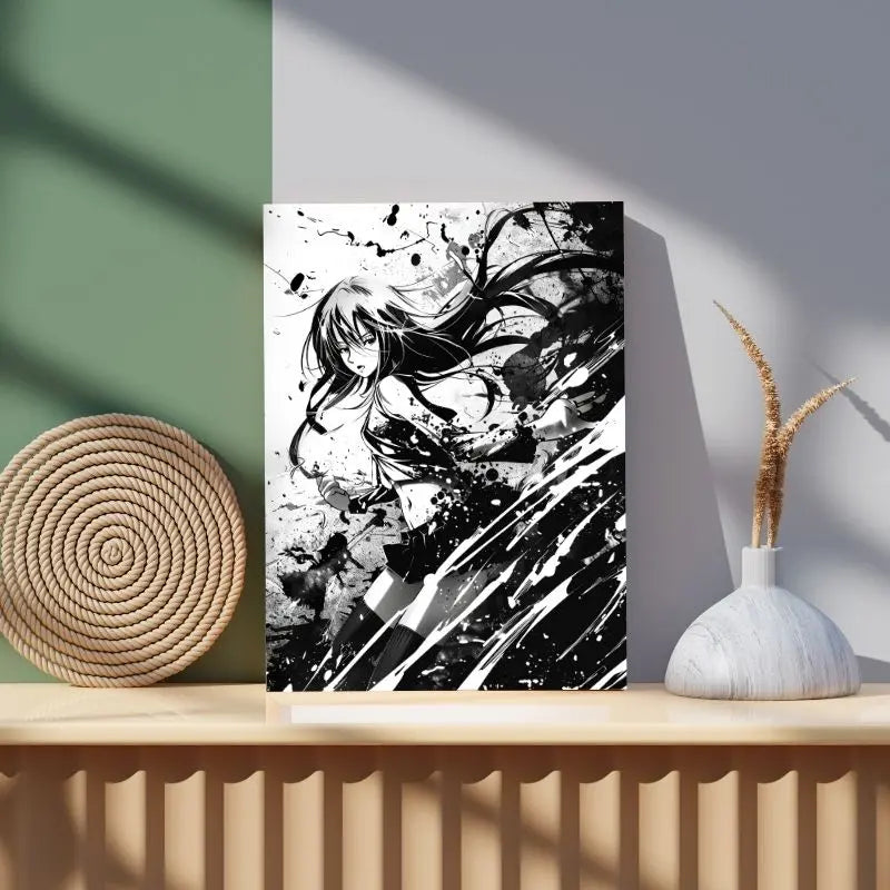 Tableau noir et blanc représentant une femme dans un style anime manga, illustration élégante et stylisée