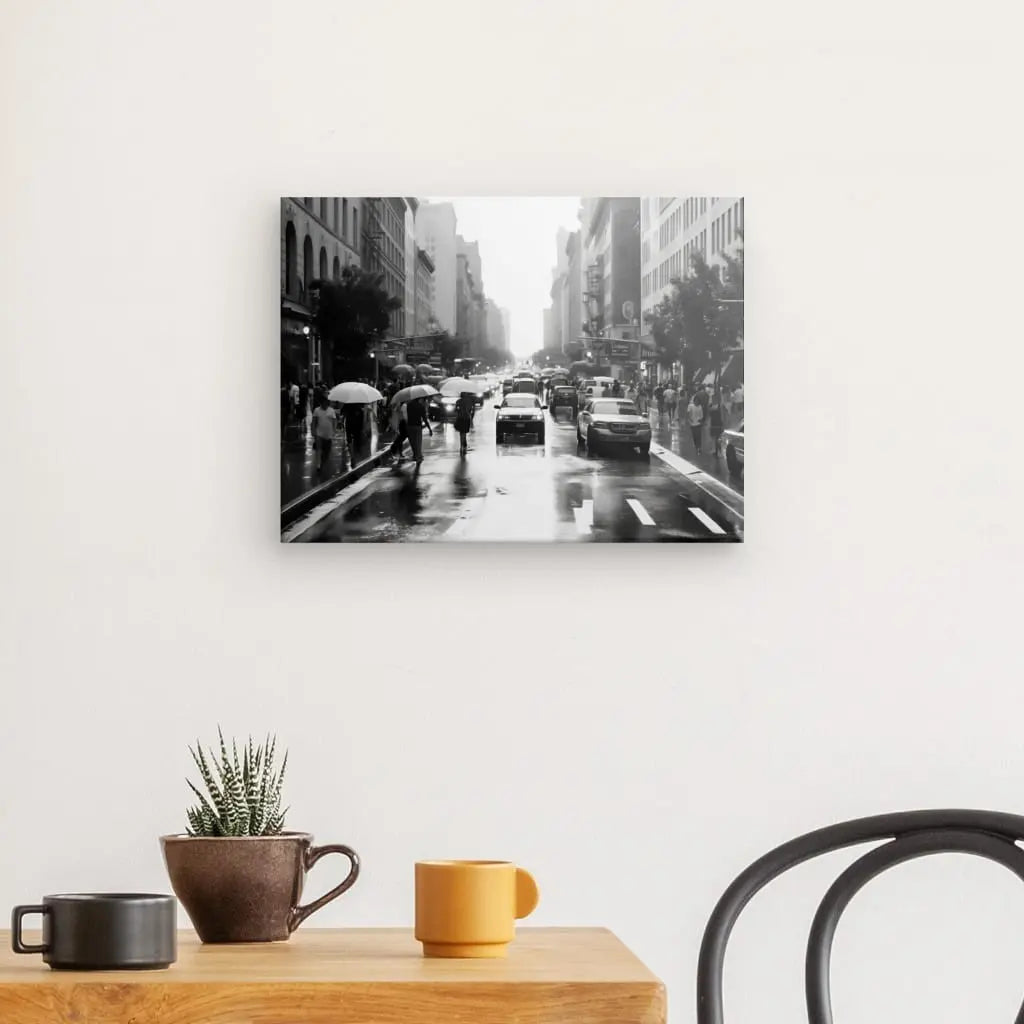 Tableau Urbain Scene de Rue New York Pluie Noir et Blanc Univers