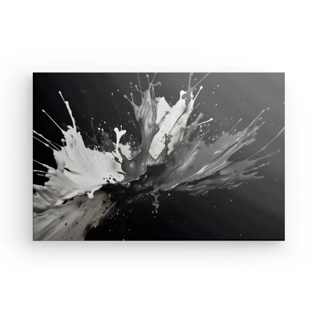 Œuvre d'art abstraite présentant des éclaboussures de peinture dans des tons de noir, de blanc et de gris sur un fond sombre : un saisissant Tableau Abstrait Monochrome Eclaboussure Peintures Fond Noir qui incarne l'essence de l'art contemporain.