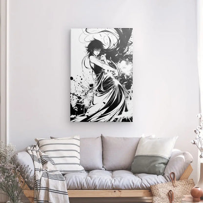 Un salon minimaliste comprend un canapé confortable avec des oreillers, un jeté rayé et un panier à couvertures. Un **Tableau Dessin Portrait Manga Monochrome** est accroché au mur au-dessus du canapé.