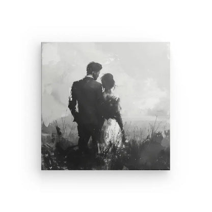 Un Tableau Couple Nature Peinture Noir et Blanc représente un couple rapproché, regardant un paysage naturel. Le style est impressionniste, avec des lignes floues et des bords doux, parfait pour une décoration sophistiquée.