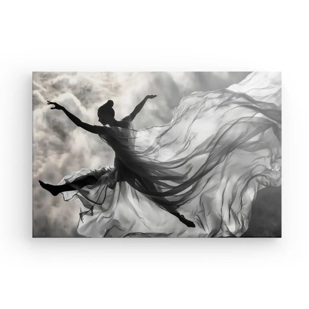 Le Tableau Chorégraphie Aérienne Femme Drapée Monochrome présente la silhouette d'une danseuse dans les airs, avec un tissu fluide sur un fond nuageux, parfait pour les amateurs d'art contemporain et de décoration intérieure élégante.