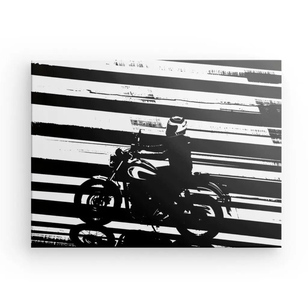 Tableau graphique noir et blanc de moto sur fond de rayures.