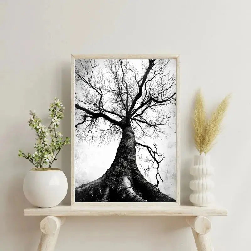 Tableau en noir et blanc d’un arbre centenaire, œuvre majestueuse et intemporelle pour décoration murale