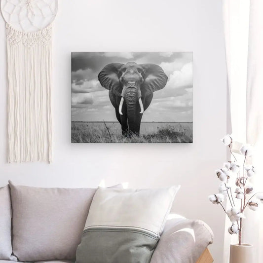 Tableau en noir et blanc d’un éléphant d’Afrique, portrait majestueux et puissant pour décoration murale