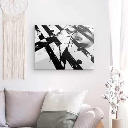 Tableau moderne en patchwork représentant un visage en noir et blanc, œuvre artistique et audacieuse pour décoration murale contemporaine
