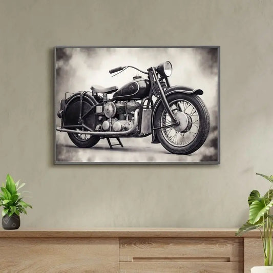 Moto vintage de style Harley en noir et blanc, mettant en valeur son moteur rétro et son design iconique dans une ambiance authentique et brute.