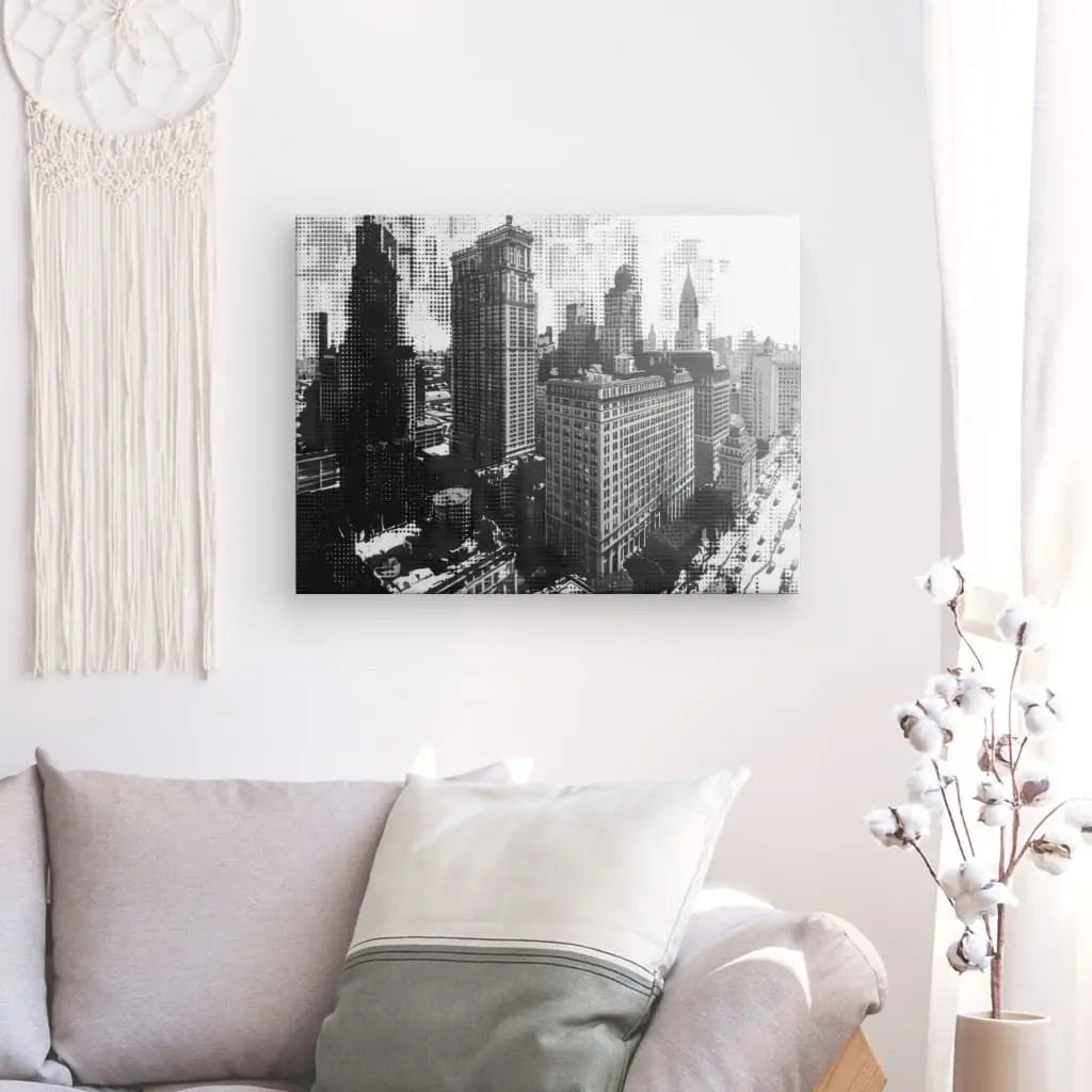 Dessin graphique en noir et blanc d’une ville, tableau moderne et stylisé pour décoration murale contemporaine
