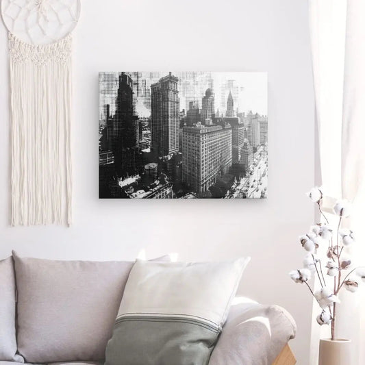 Dessin graphique en noir et blanc d’une ville, tableau moderne et stylisé pour décoration murale contemporaine
