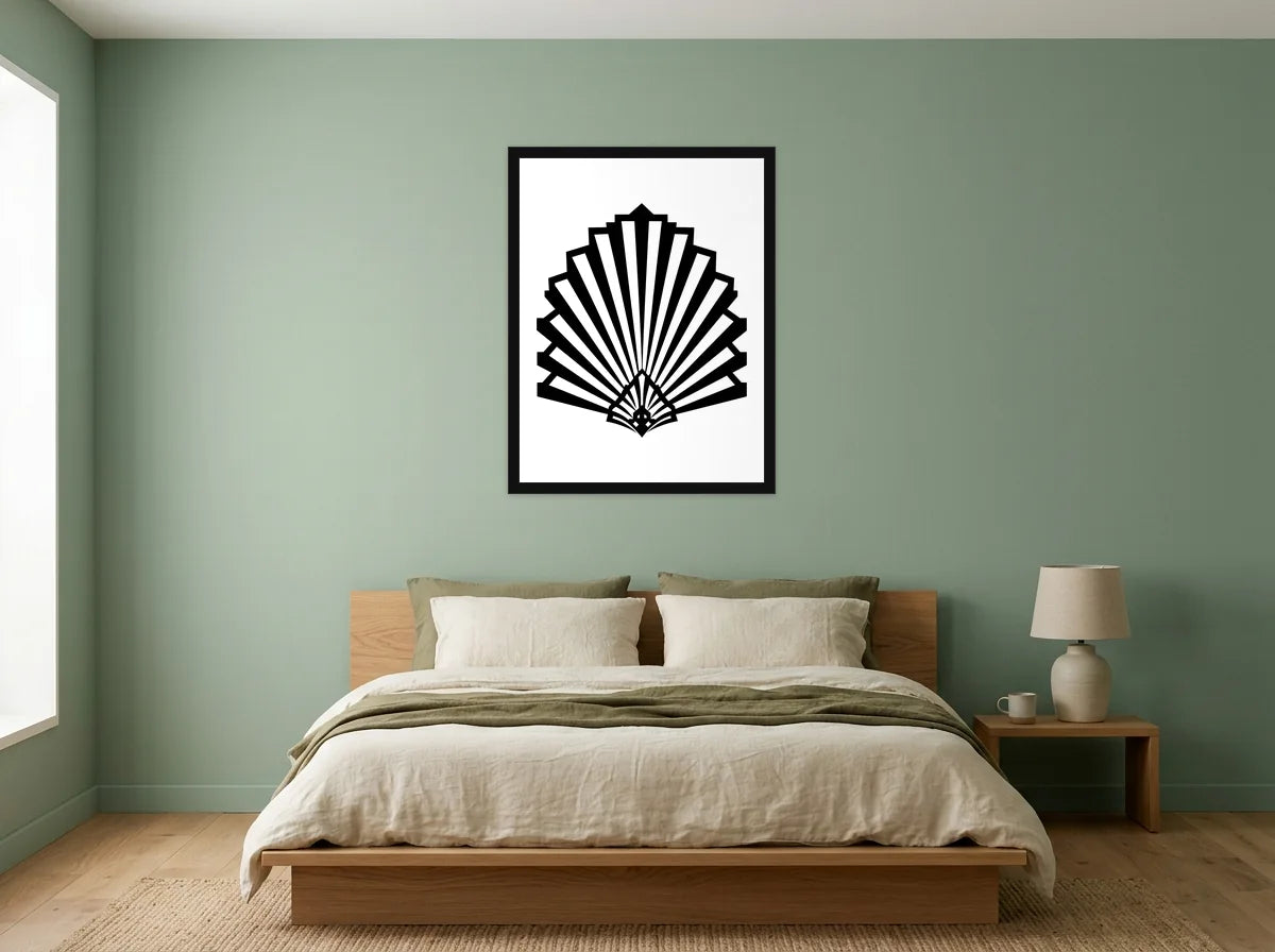 Poster éventail Art déco noir et blanc encadré noir, présenté dans une chambre aux murs vert sauge