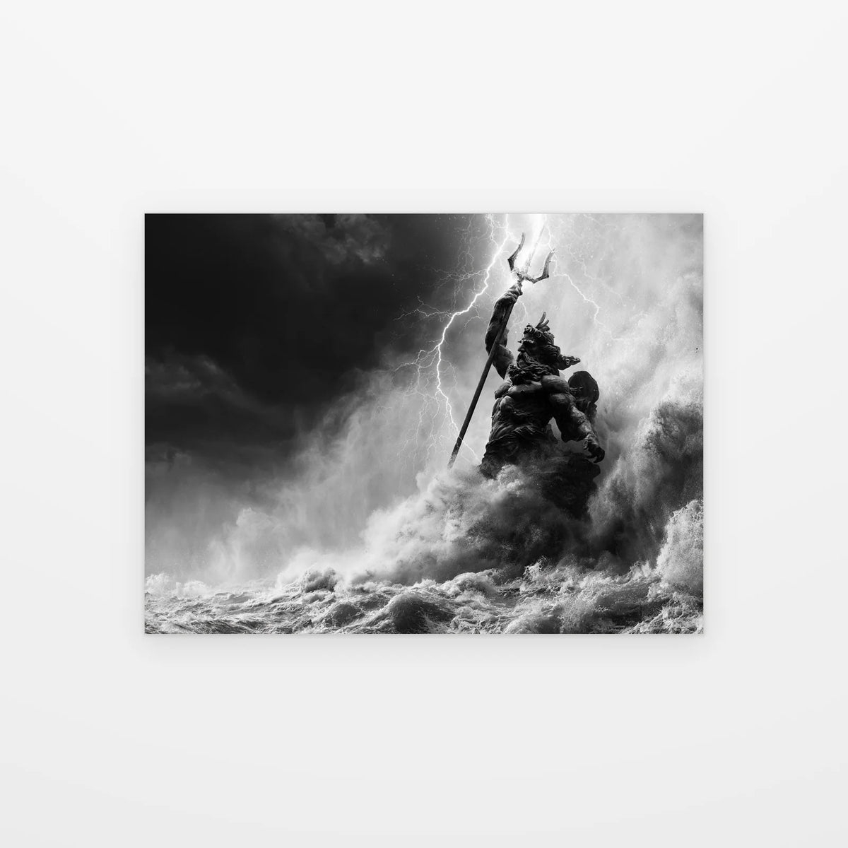 Poster Poséidon dans la Tempête noir et blanc présenté seul sur fond blanc, vue de l'œuvre imprimée