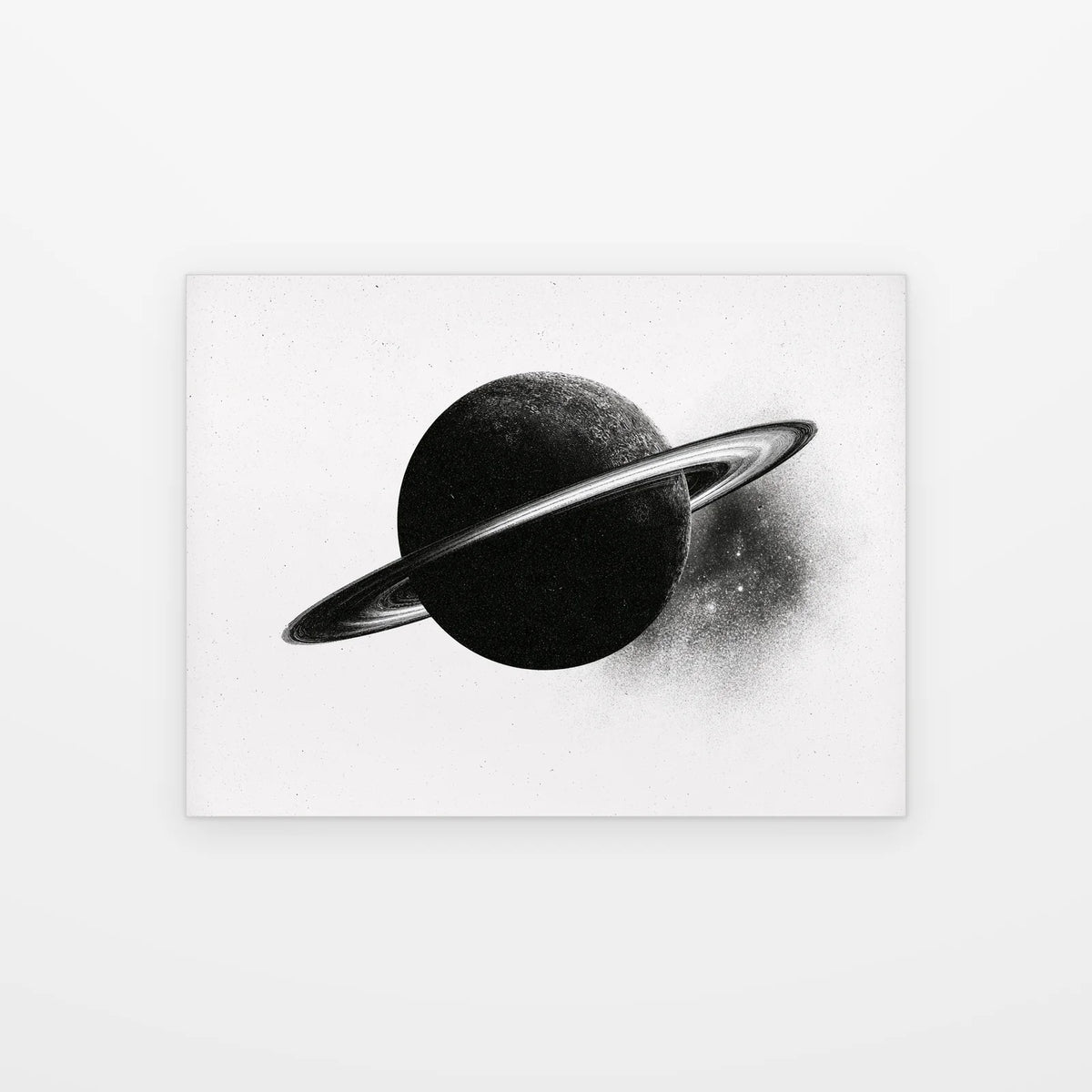 Visuel du tableau saturne aux anneaux lumineux noir et blanc présenté seul sur fond blanc, aperçu de l’œuvre imprimée