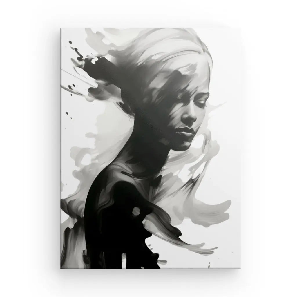 Une peinture en niveaux de gris représentant un portrait de femme. Le style abstrait, qui rappelle l'art contemporain, présente des lignes douces et fluides se fondant dans le fond blanc. Le Tableau Femme Peinture Energique Eclaboussures Noir et Blanc capture un moment serein alors que ses yeux restent fermés et que sa silhouette se fond dans le décor.